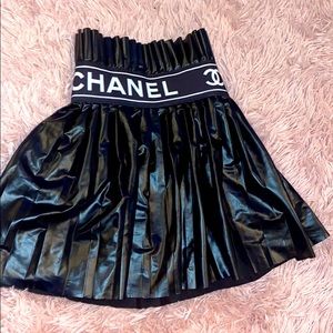 Leather skirt